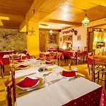 Restaurant L'ancienne Hotel 3*