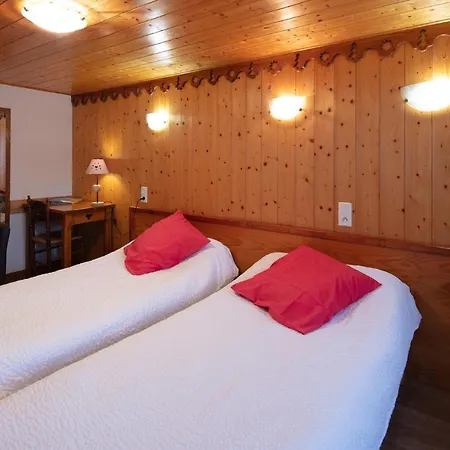 Hotel Logis Restaurant L'ancienne