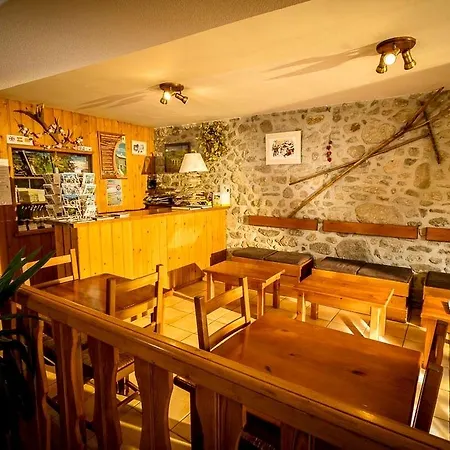 Hotel Restaurant L'ancienne Bolquere