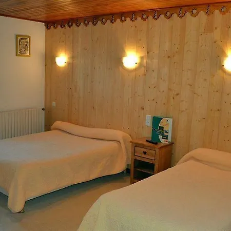 Hotel Logis Restaurant L'ancienne