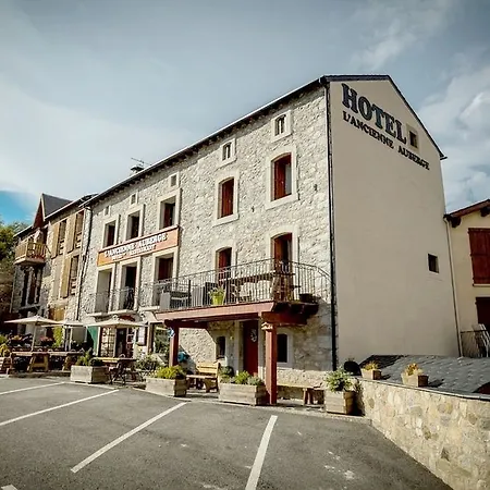 Logis Restaurant L'ancienne Hotel