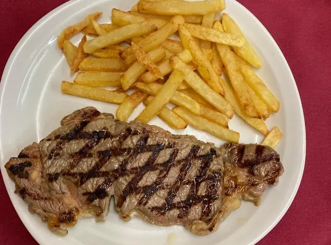 Restaurant L'ancienne מלון Bolquère