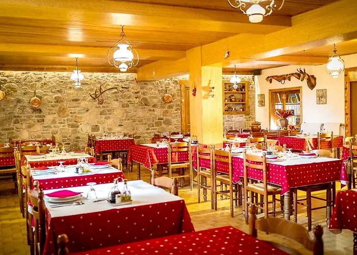 Restaurant L'ancienne מלון Bolquère