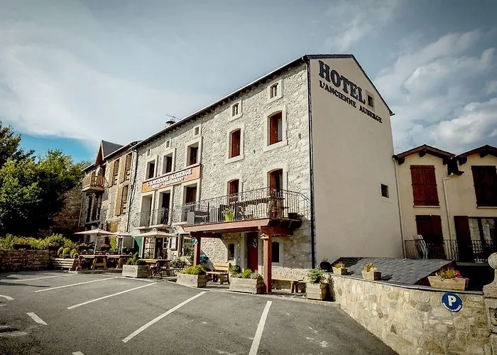 Logis Restaurant L'ancienne Hotel